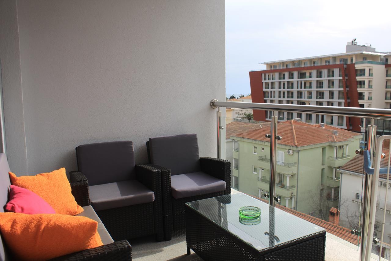 Pjerotic Apartment Будва Екстериор снимка